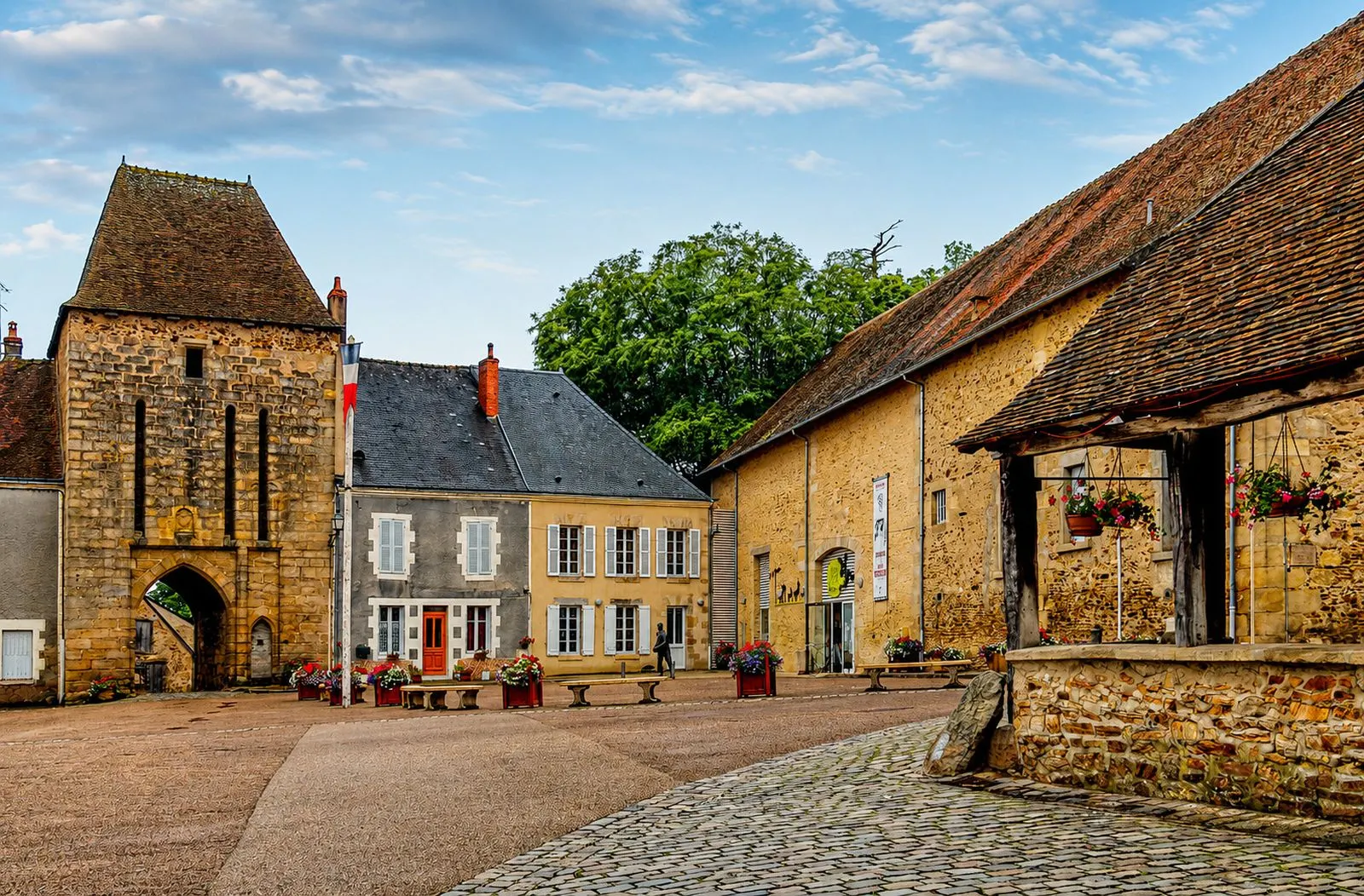 Centre de Sainte-Sévère-sur-Indre – diagnostic immobilier en Indre (36160)